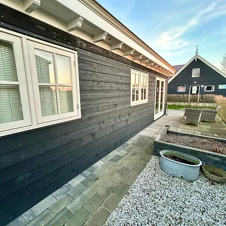 Holiday home Op West 9